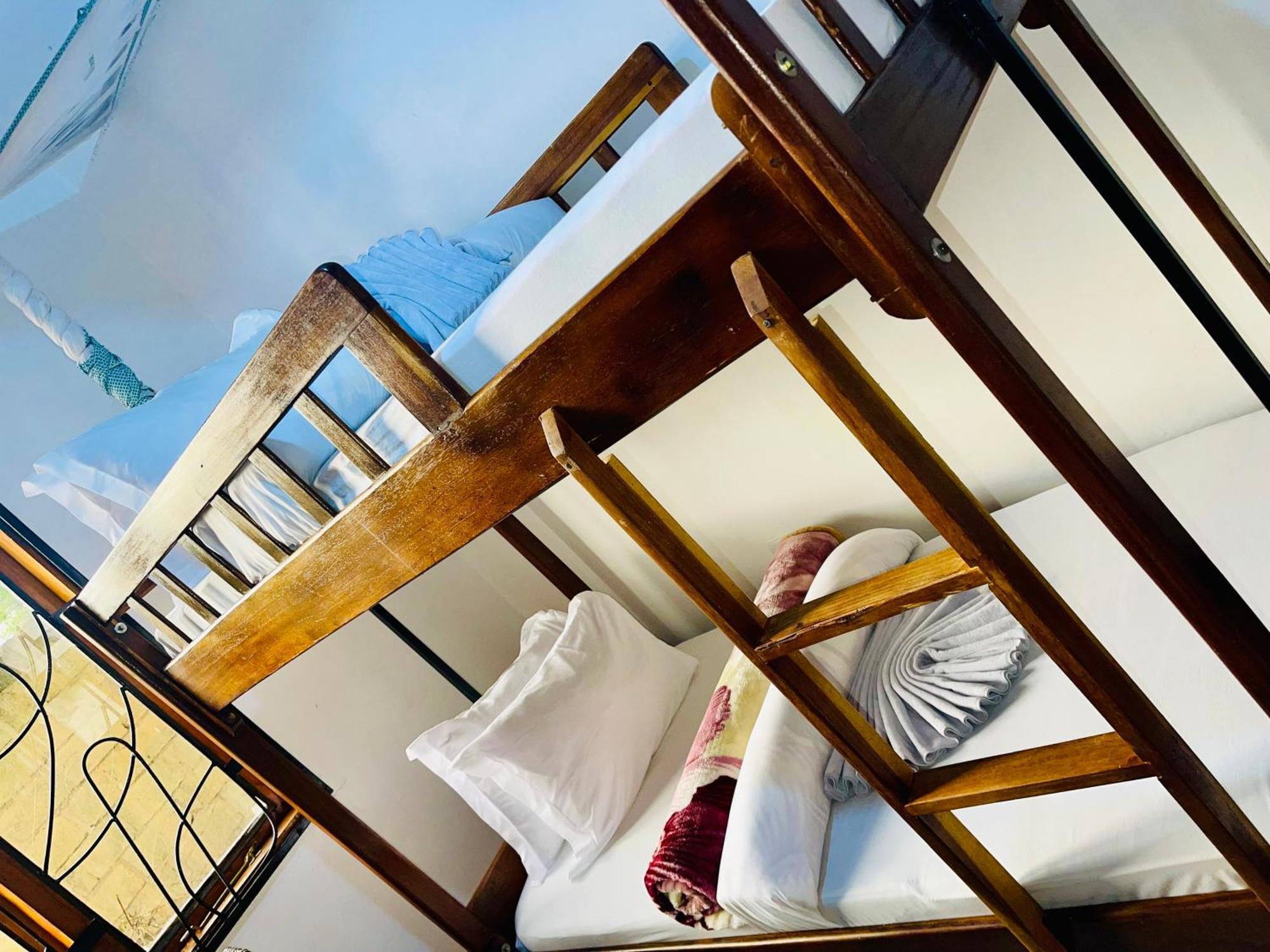 Sophie Homestay Moshi Buitenkant foto