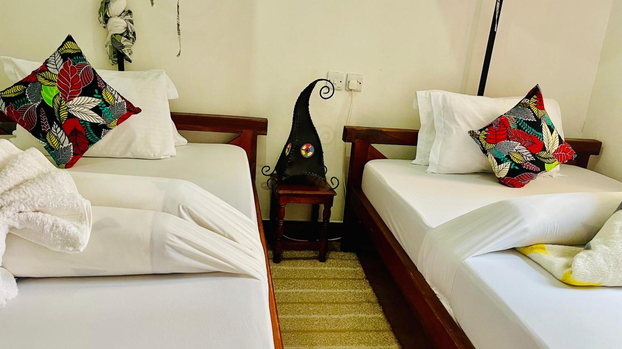 Sophie Homestay Moshi Buitenkant foto