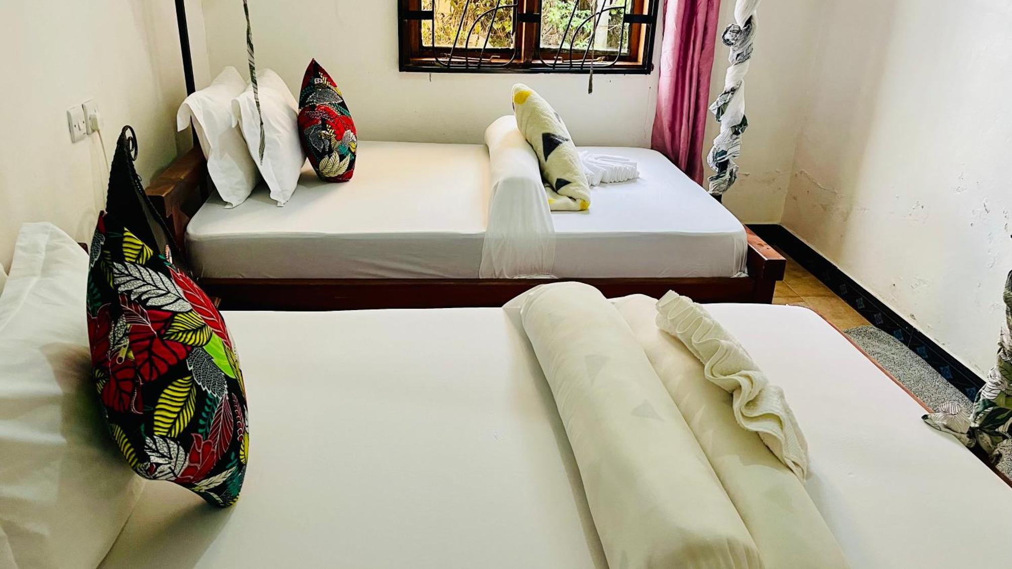 Sophie Homestay Moshi Buitenkant foto
