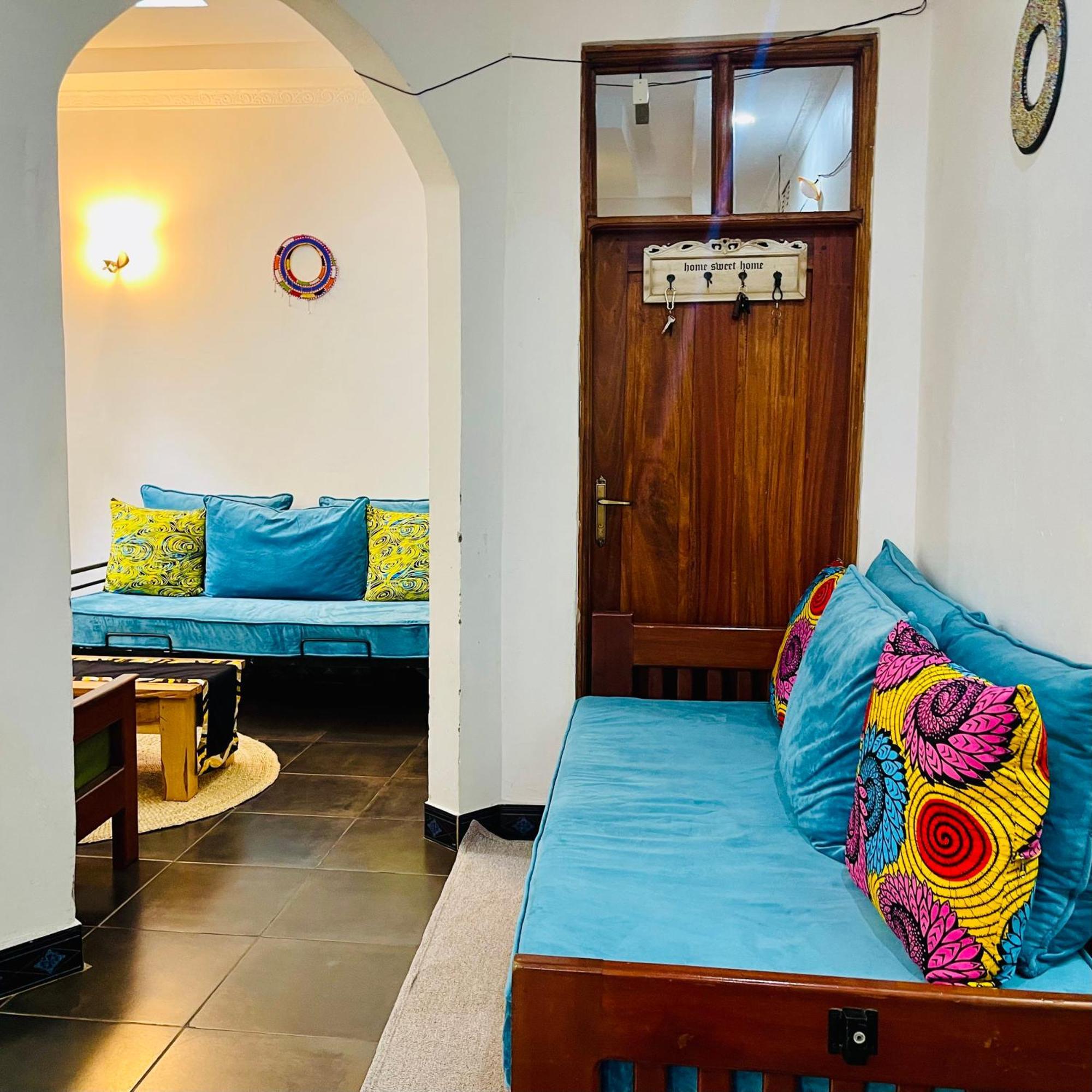 Sophie Homestay Moshi Buitenkant foto